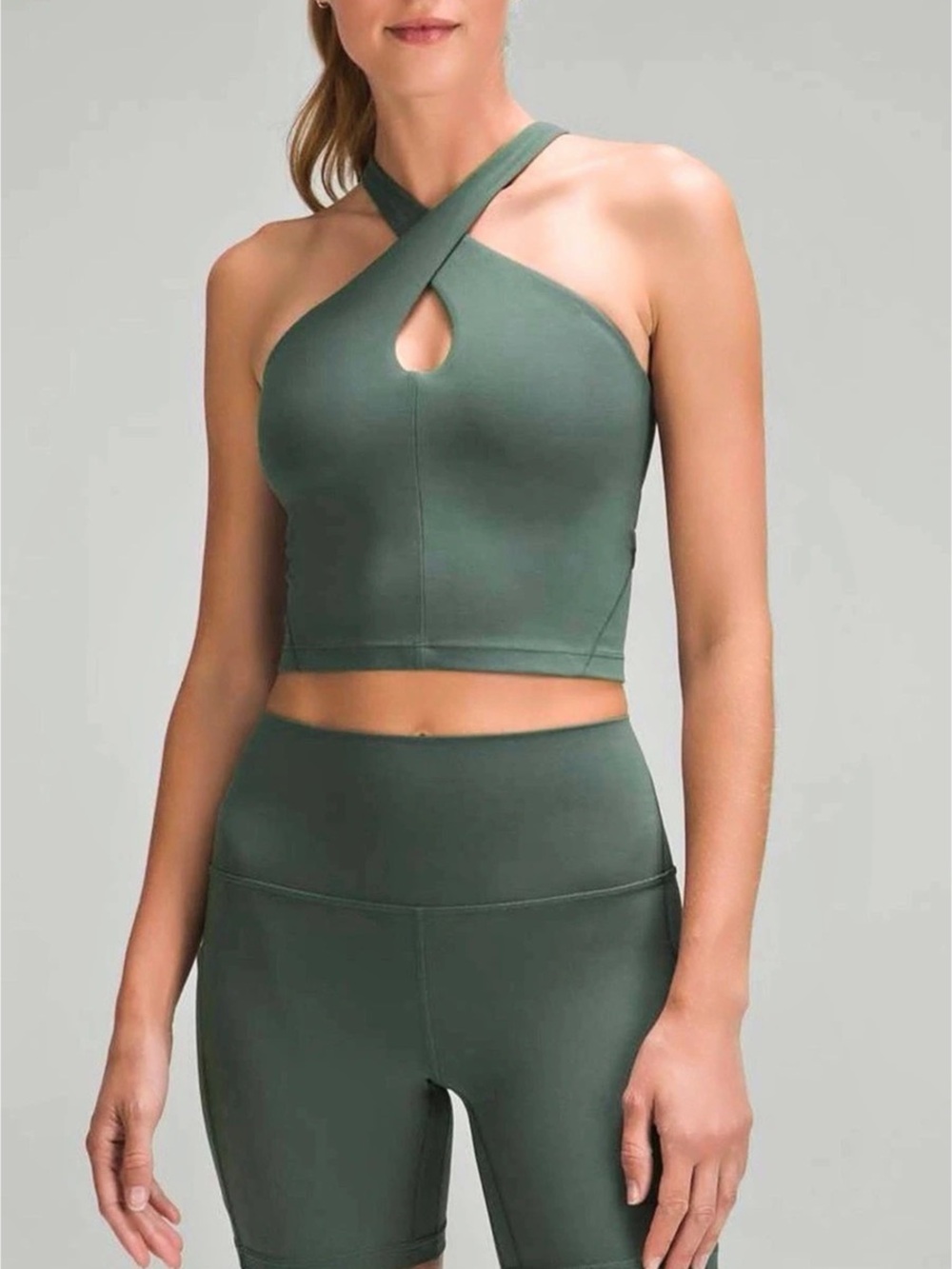 Lululemon Align Keyhole Halter Tank Top
Dark Forest
